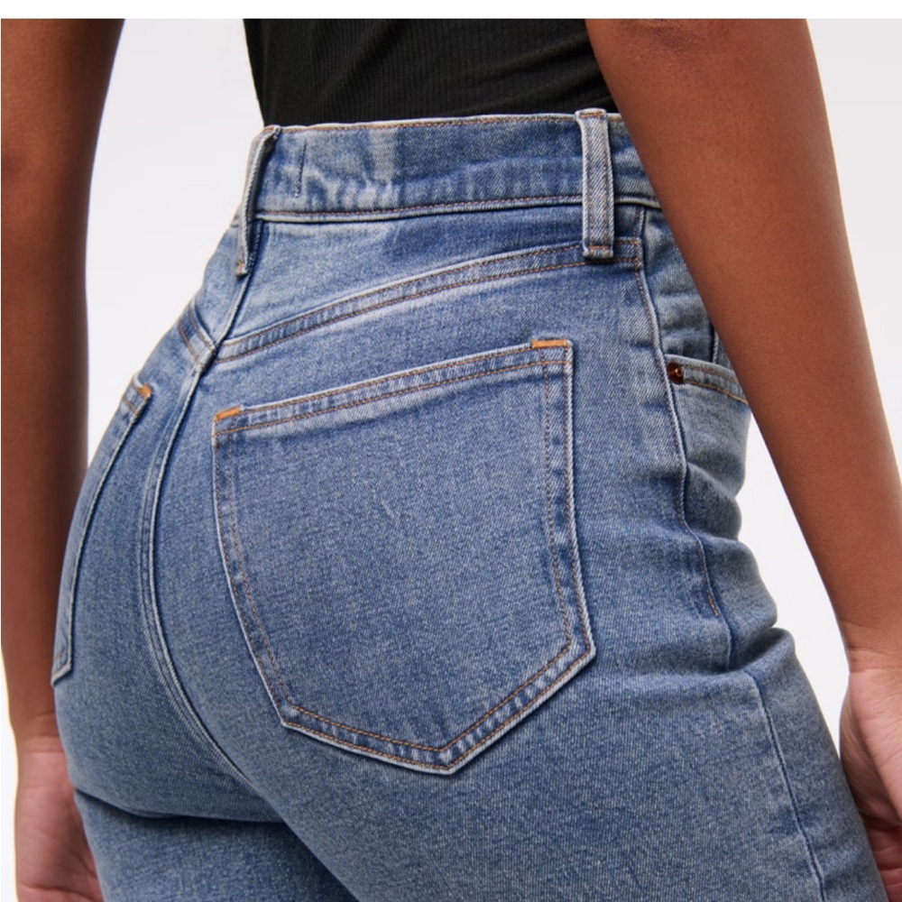 NWOT Abercrombie & Fitch Curve Love Ultra High Rise Ankle Straight Jean 24W/37
